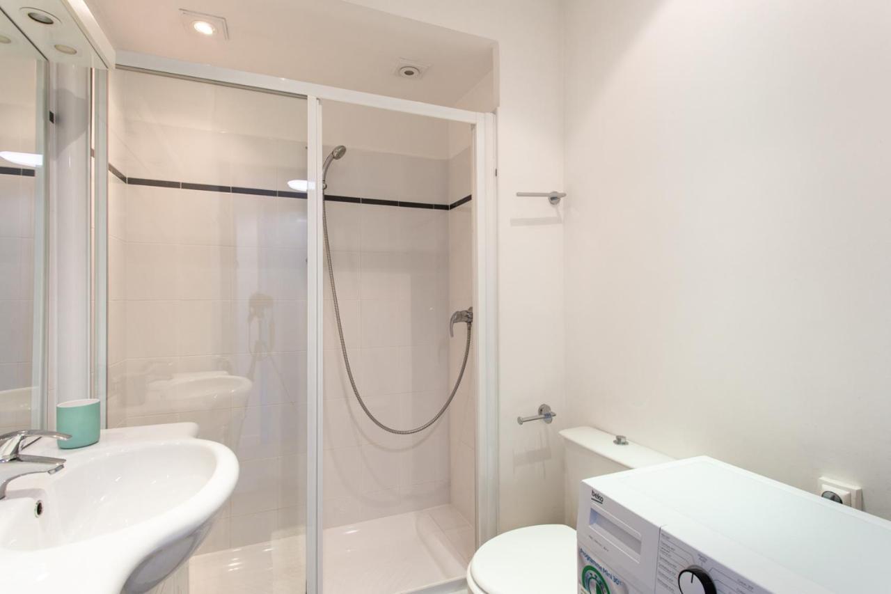 Apartamento Nice Center - Bright Studio Balcony Wifi & Aircon Exterior foto