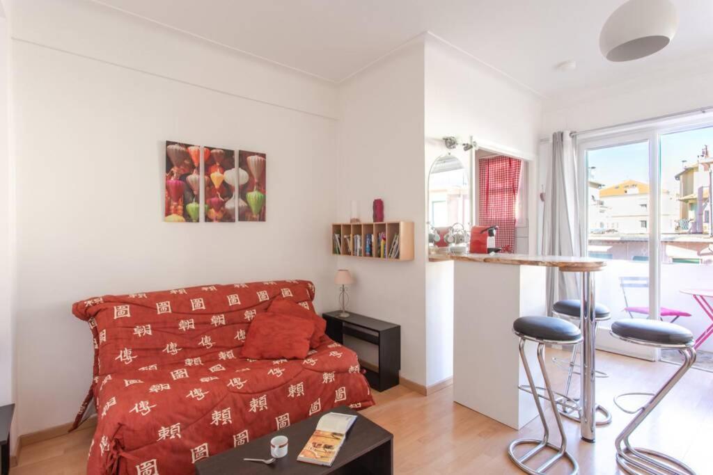 Apartamento Nice Center - Bright Studio Balcony Wifi & Aircon Exterior foto