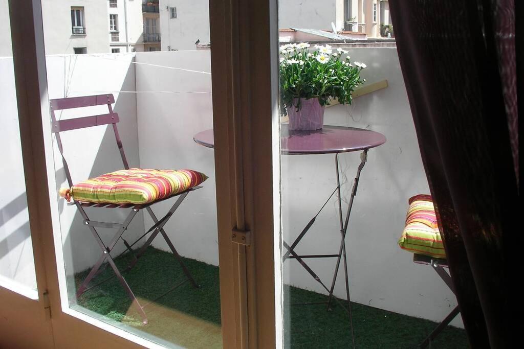 Apartamento Nice Center - Bright Studio Balcony Wifi & Aircon Exterior foto